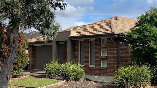 Photo of a la Trobe University Shepparton Campus.