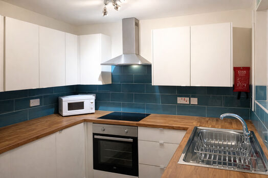 Photo of a 5 Bedroom / 2 Bathroom House perfect for Keele Students.
