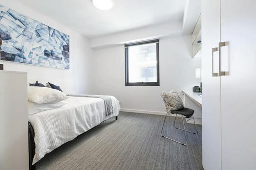 Premier Studio (Mid Floor)