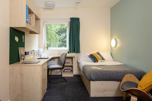 Standard Plus En Suite