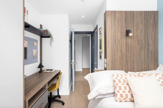 Premium Bigger 2 Bed Apartment