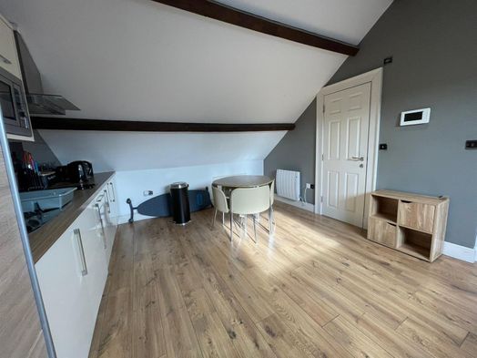 Photo of a flat 11, 127 St. Leonards Gate, Lancaster, LA1 1NL.