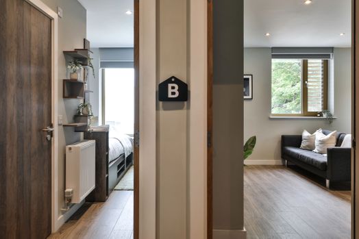 Premium Shared Apartment