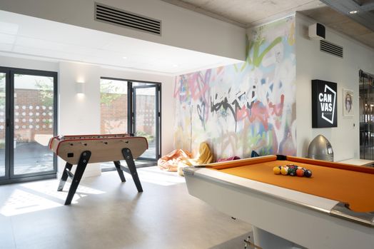 Photo of a canvas Quintana Gate.