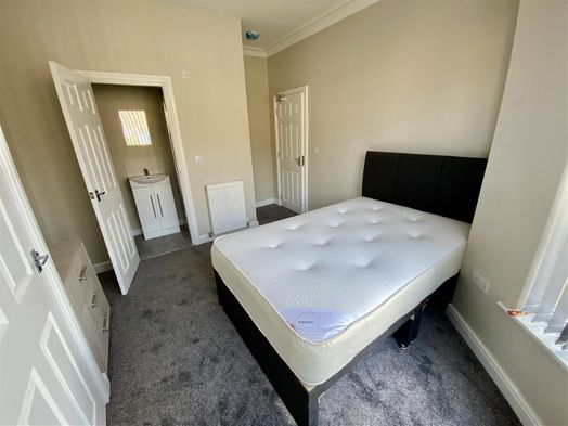 Photo of a 30 Coulston Road, Lancaster, LA1 3AE.