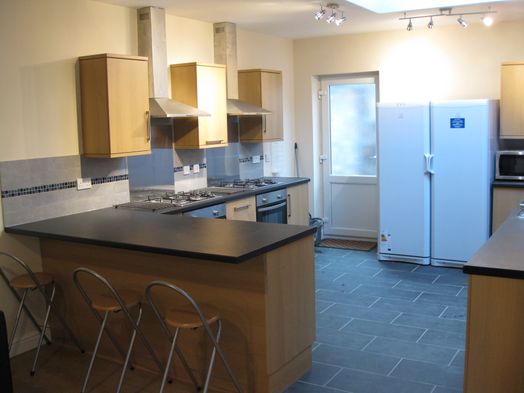 Photo of a double-bed room in a 8-bedroom house in York.