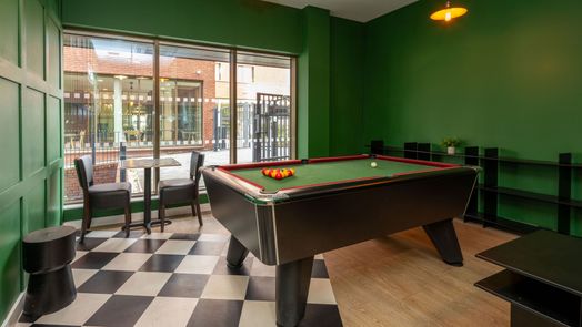 Photo of a bankside Student Living.