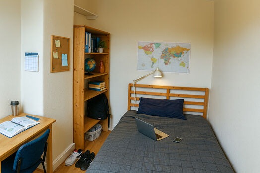 Photo of a somerset Street – 3 Bed House.