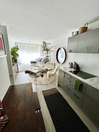 Photo of a stunning One-Bedroom flat near Canary Wharf.