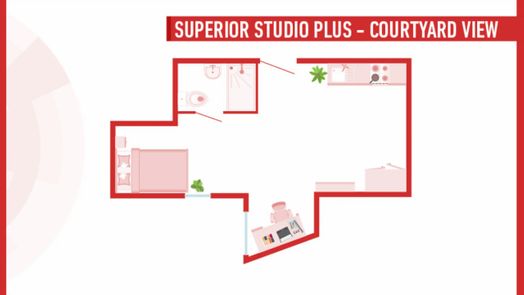 Superior Studio Plus - Courtyard View