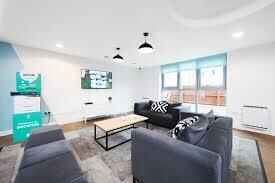 Photo of a luxury Ensuite at St Peter's Court, Nottingham University Halls.