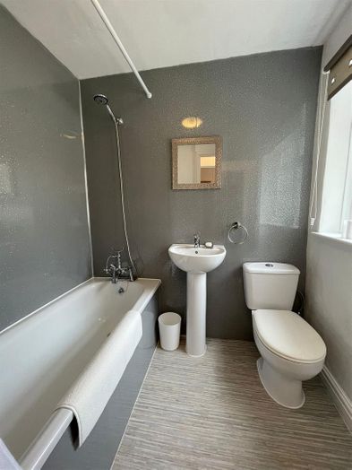 Photo of a 25 Perth Street, Lancaster, LA1 3DR.