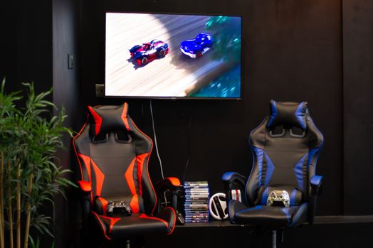 Photo of a cube Ealing.