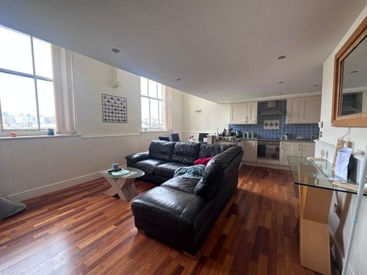 Photo of a 20, Regent Street, Flat 33.