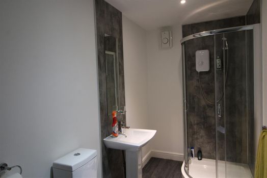 Photo of a flat 2, 10 Pitt Street, Lancaster, LA1 1NX.