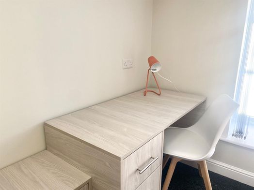 Photo of a flat 1, 13a King Street, Lancaster, LA1 1RE.