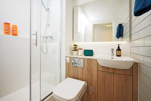 Photo of a 1-bedroom flat in Cardiff.
