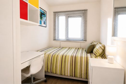 Room 4