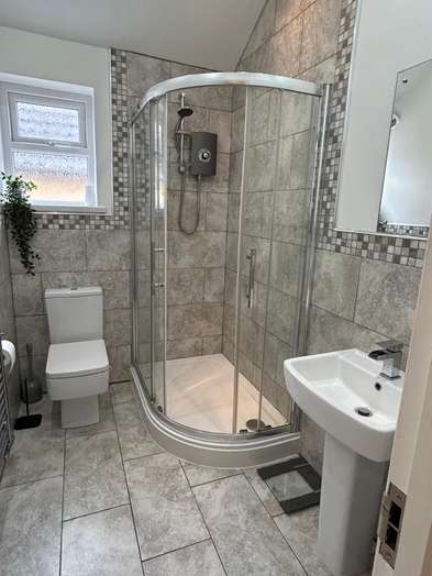 Photo of a 14 Bernard Street - 4 Bed.