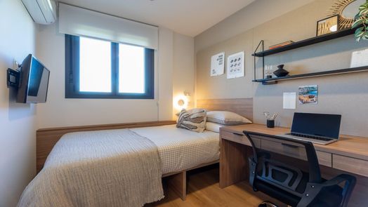 Classic Room (2-Bed) with Terrace