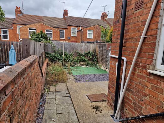 Photo of a salisbury Street – 3 Bed House.