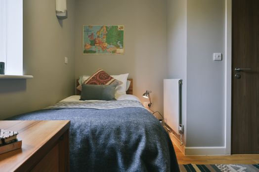 6 Bed Apartment - Single Bed