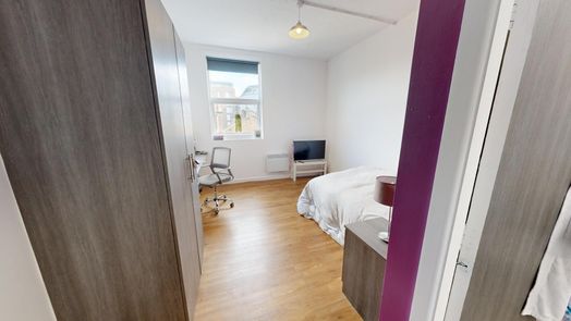 2 Bed Private Apartment