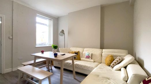 Photo of a 33 Coulston Road, Lancaster, LA1 3AD.