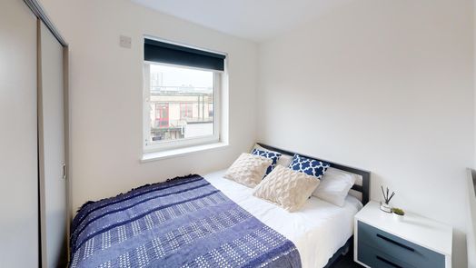 Deluxe Double Studio