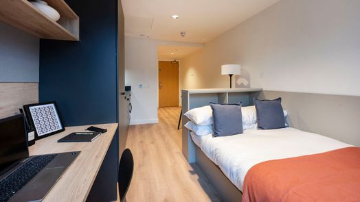 Photo of a straits Place.