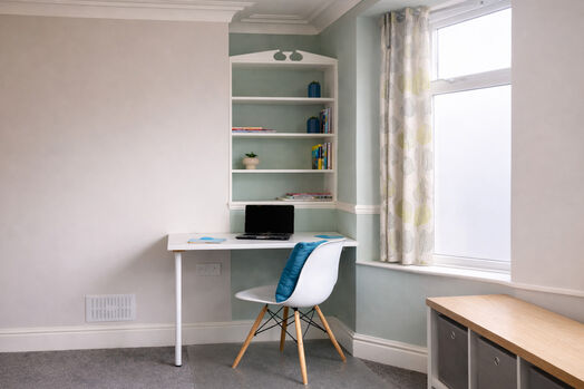 5 Bedroom / 2 Bathroom House perfect for Keele Students
