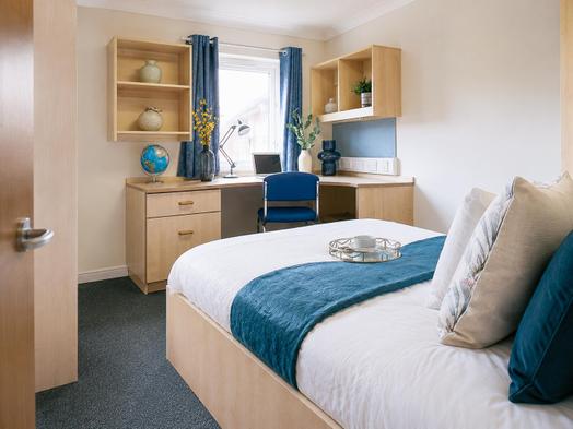 Deluxe Ensuite