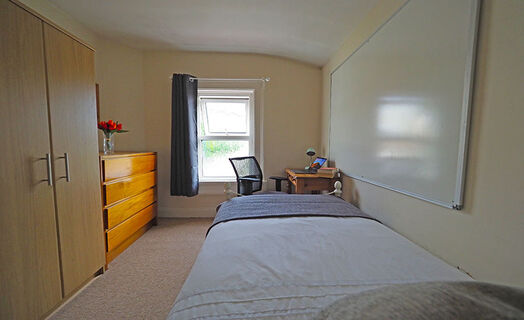 Photo of a 5 bed student house in Oldfield Park.