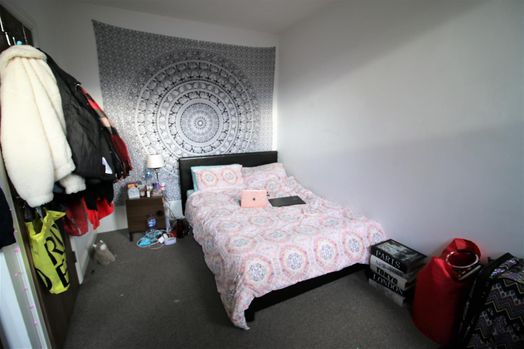 Photo of a flat 2, 10 Pitt Street, Lancaster, LA1 1NX.