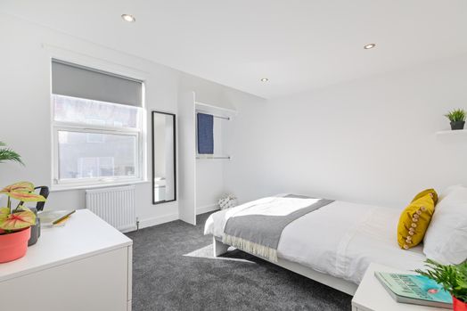 Photo of a 14, Trelawn Terrace.