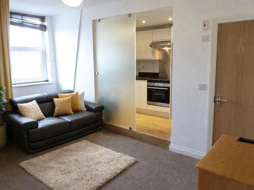 Photo of a 11, Whitefield Tce, Flat 7.