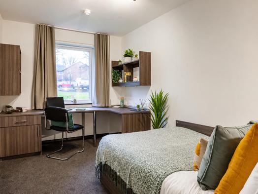 Platinum Ensuite