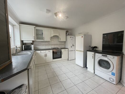 Photo of a 6 double rooms, 3 bathrooms, detached house share UEA/NNUH/City.