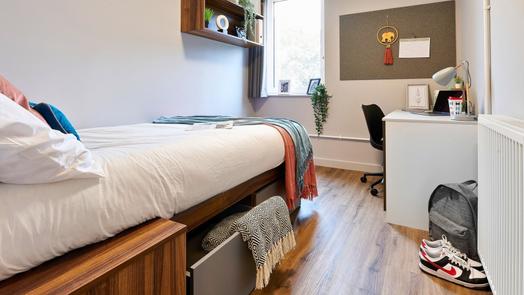 Bronze En-suite