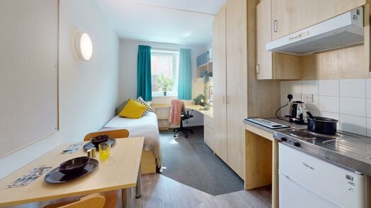 Photo of a ensuite Studio Tenancy Takeover Broadgate Park [Urgent offering 700 pounds].