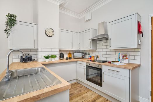 Photo of a flat A 40, Delph Lane.