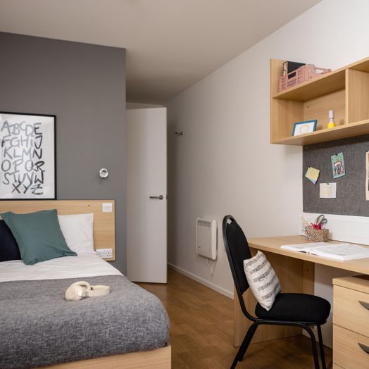 Ensuite Room