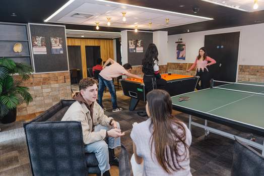 Photo of a chapter Ealing.