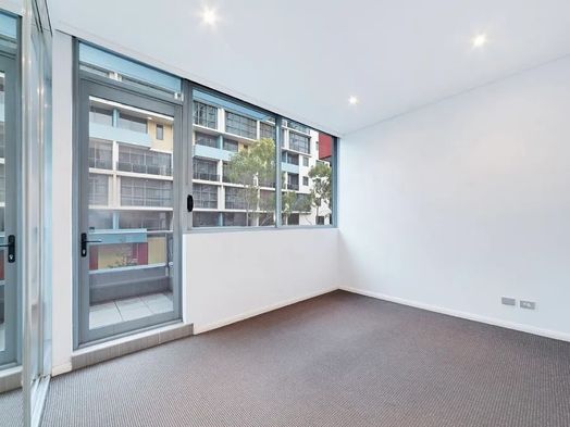 Photo of a belong Waterloo – Luxury 2 Bedroom Apartment Near UNSW, USYD & UTS.