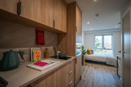 Classic Plus Studio Floor 5-7