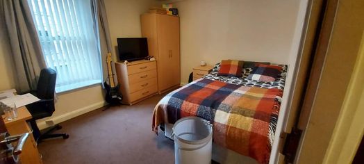 Photo of a flat 1, 42 North Road, Lancaster, LA1 1NY.
