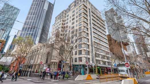 Photo of a student Living - 339 Swanston (UniLodge on Swanston).