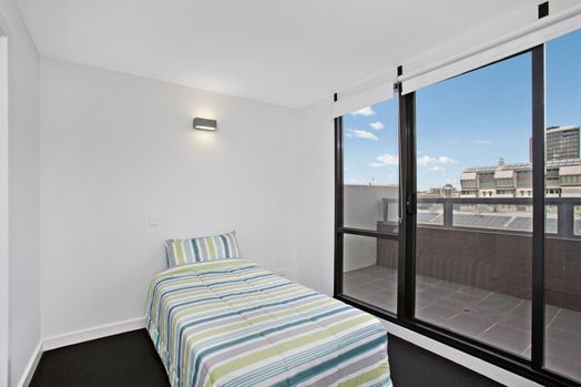 Photo of a student Living on Raleigh (by UniLodge).