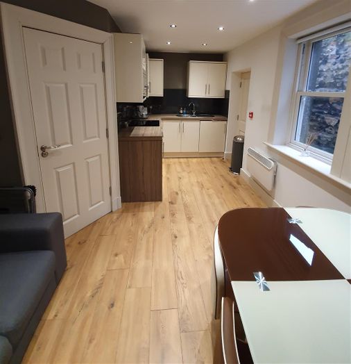 Photo of a flat 4, 127 St. Leonards Gate, Lancaster, LA1 1NL.