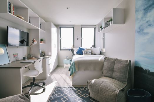 Classic Smaller Studio - Great View